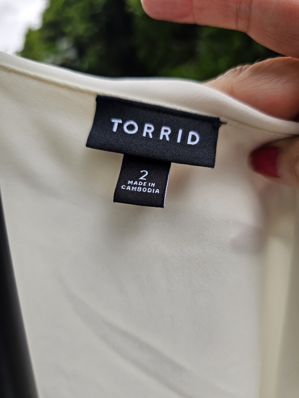 torrid Cream One-Shoulder Blouse - Picture 5 of 5